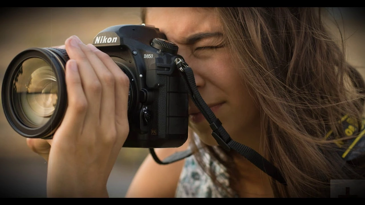 Are Nikon cameras good for outdoors?